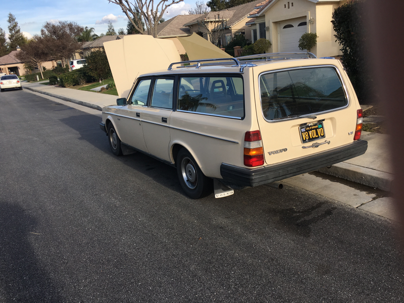 Illustration for article titled V8 swapped Volvo wagon